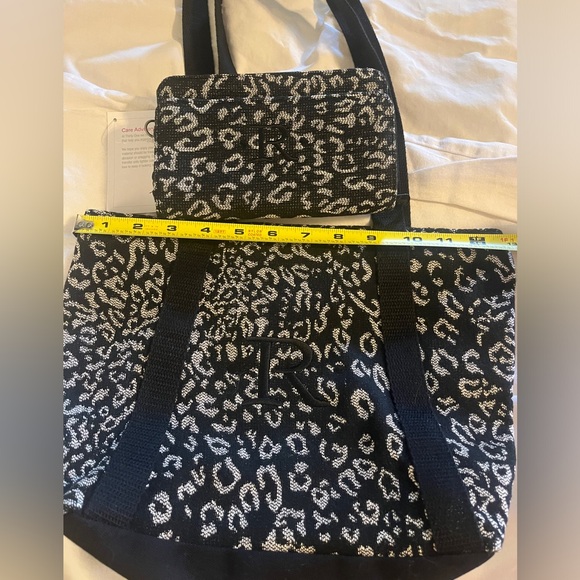 Thirty One monogrammed purse and wallet “R” - Picture 5 of 14